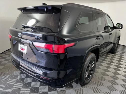 2023 Toyota Sequoia Platinum