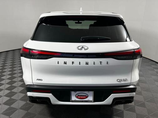 2024 INFINITI QX60 Pure