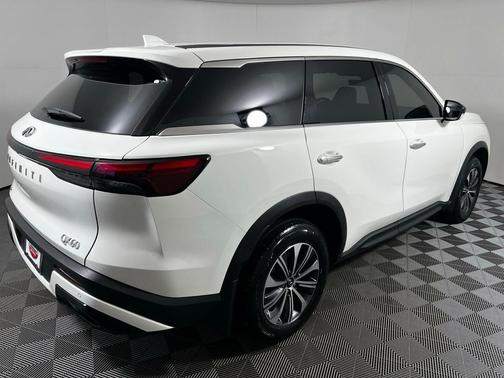 2024 INFINITI QX60 Pure