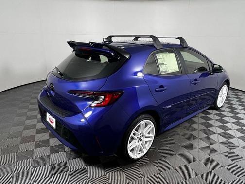 Blue Crush Metallic 2026 Toyota Corolla SE