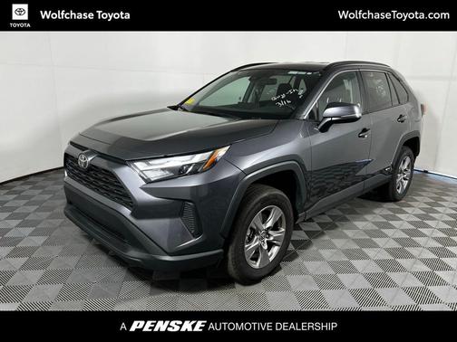2025 Toyota RAV4 Hybrid XLE