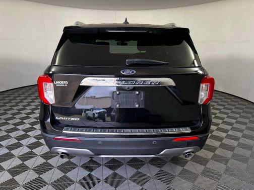 AGATE BLACK METALLIC 2022 Ford Explorer Limited