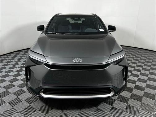 2025 Toyota bZ4X Limited
