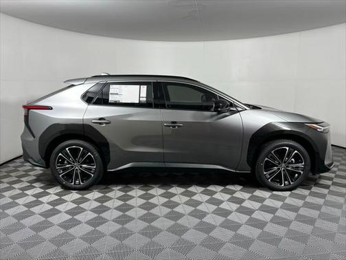 2025 Toyota bZ4X Limited