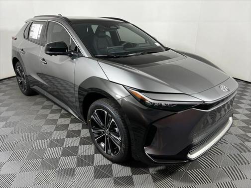 2025 Toyota bZ4X Limited