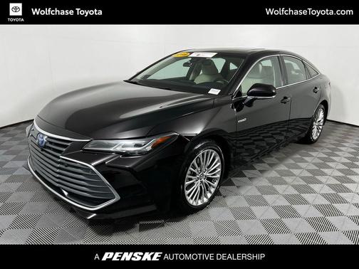 2019 Toyota Avalon Hybrid Limited