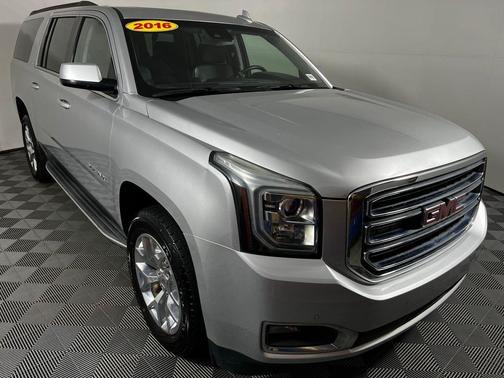 2016 GMC Yukon XL SLT