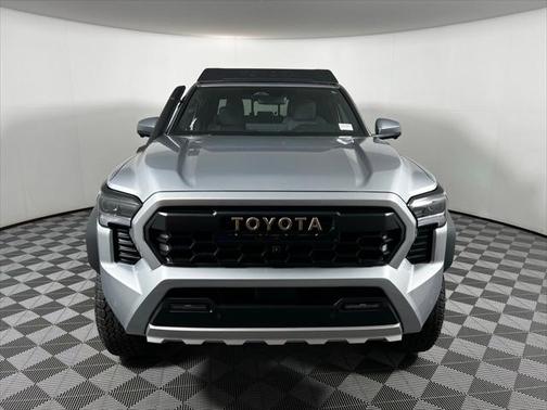 2025 Toyota Tacoma Hybrid Trailhunter