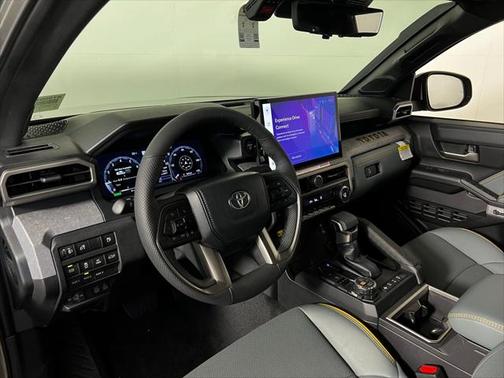2025 Toyota Tacoma Hybrid Trailhunter