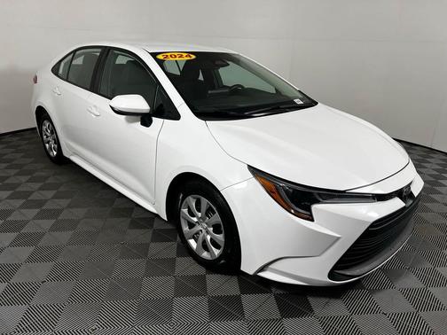 Ice Cap 2024 Toyota Corolla LE