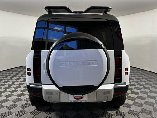 Fuji White 2023 Land Rover Defender 110 S