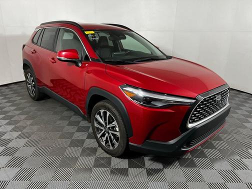 2024 Toyota Corolla Cross XLE