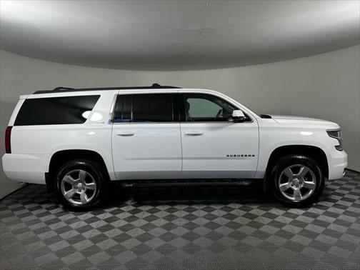 2019 Chevrolet Suburban LT