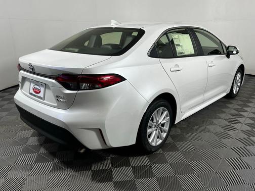 2026 Toyota Corolla Hybrid XLE
