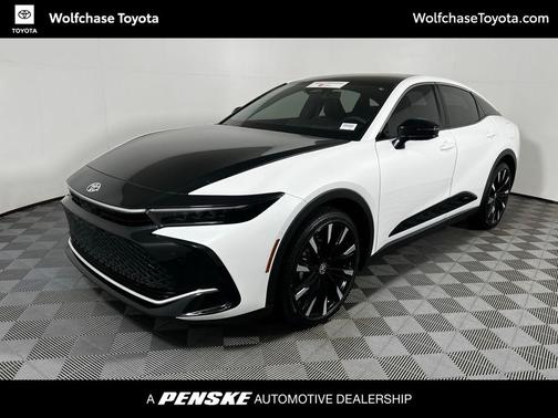 2026 Toyota Crown Platinum