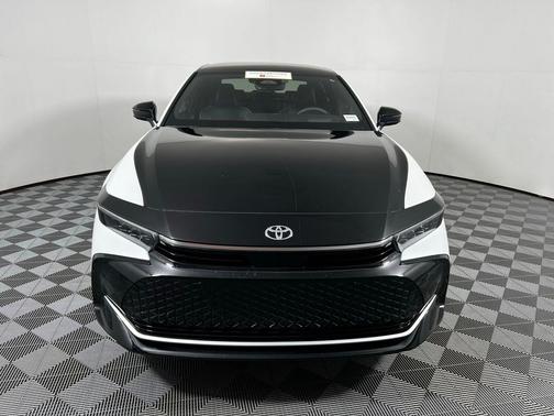 2026 Toyota Crown Platinum