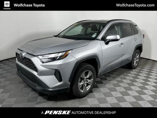2020 Toyota RAV4 Hybrid XLE