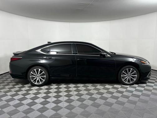 2021 Lexus ES 350 Base