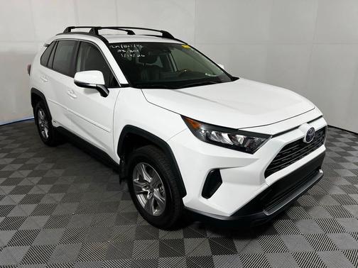 2022 Toyota RAV4 Hybrid LE