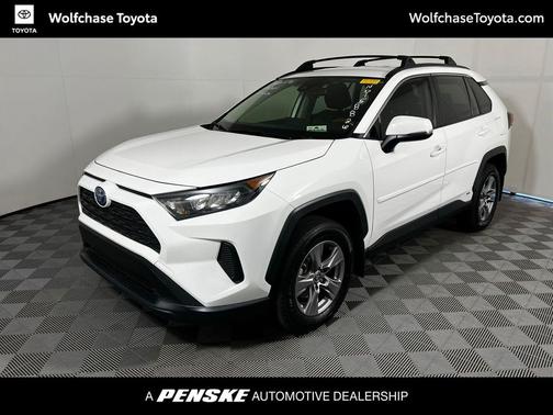 2022 Toyota RAV4 Hybrid LE