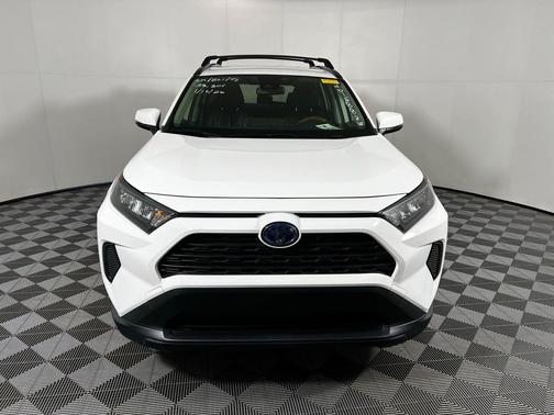 2022 Toyota RAV4 Hybrid LE