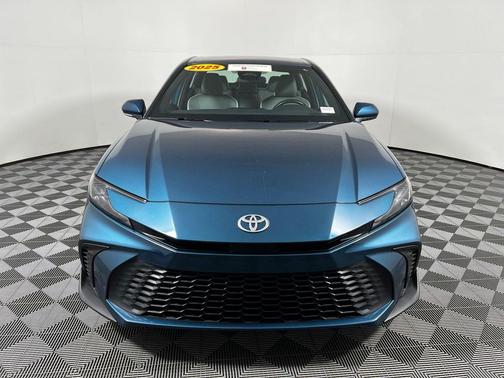 Ocean Gem 2025 Toyota Camry SE