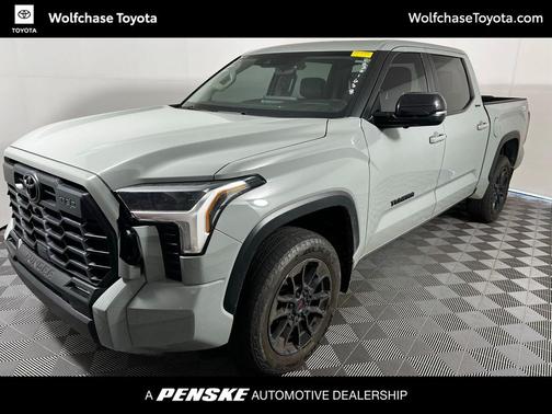 Lunar Rock 2024 Toyota Tundra Limited