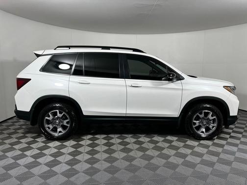 2022 Honda Passport AWD TrailSport