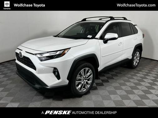 2025 Toyota RAV4 XLE Premium