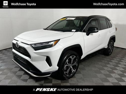2025 Toyota RAV4 Hybrid SE