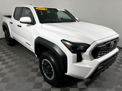 2024 Toyota Tacoma TRD Off Road