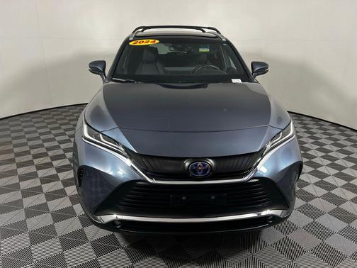 2024 Toyota Venza XLE