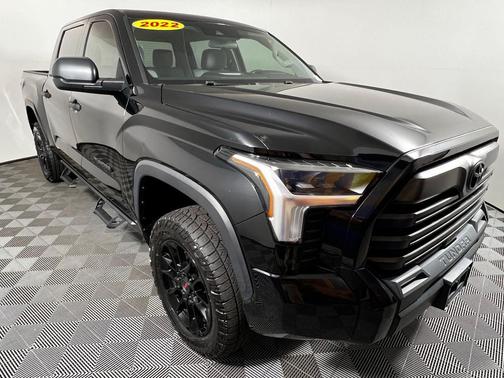 2022 Toyota Tundra SR5