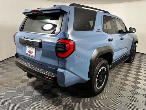 2025 Toyota 4Runner TRD Off Road