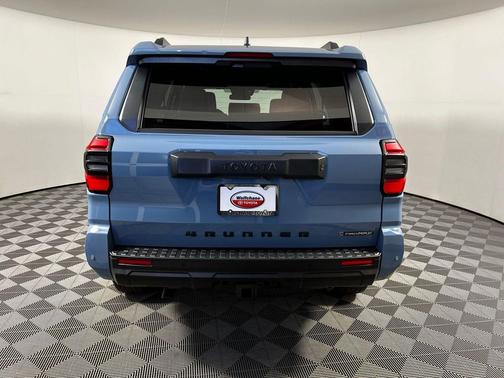 2025 Toyota 4Runner TRD Off Road