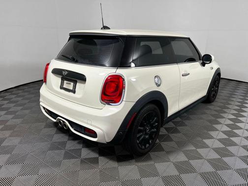 2021 MINI Hardtop