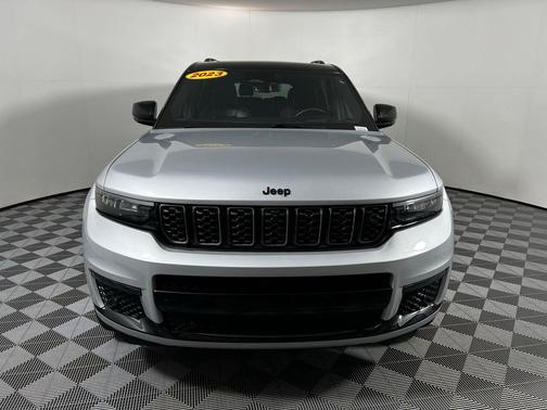 2023 Jeep Grand Cherokee L Summit