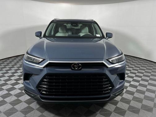 Storm Cloud 2026 Toyota Grand Highlander XLE