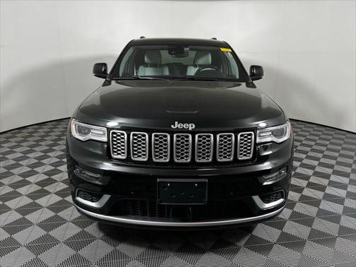 2020 Jeep Grand Cherokee Summit