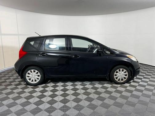 Super Black 2015 Nissan Versa Note SV