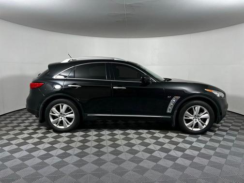 Black Obsidian 2015 INFINITI QX70 Base