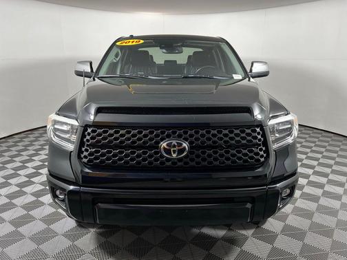 Midnight Black Metallic 2019 Toyota Tundra Platinum