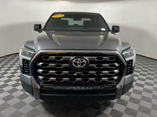 2022 Toyota Tundra Platinum