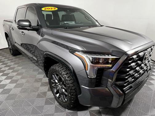 2022 Toyota Tundra Platinum