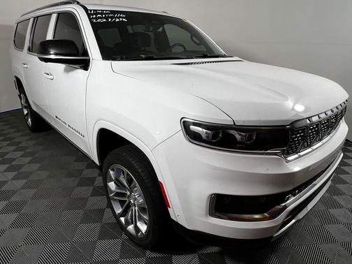2023 Jeep Grand Wagoneer L Series II 4x4