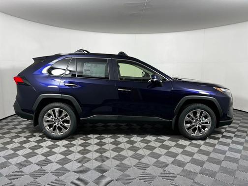 2025 Toyota RAV4 Limited
