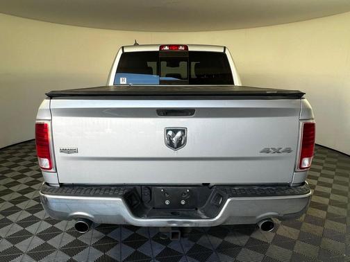 2016 RAM 1500 Laramie