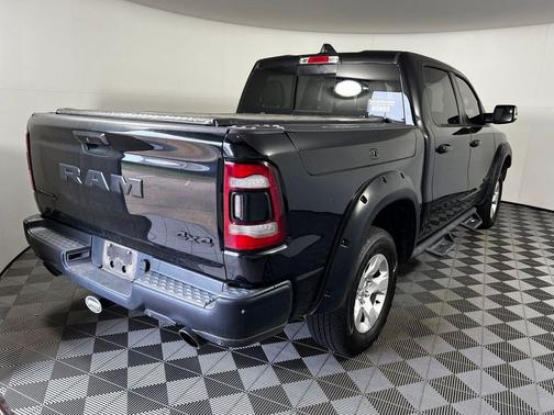 Diamond Black Crystal Pearlcoat 2019 RAM 1500 Rebel