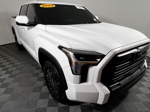 2025 Toyota Tundra SR5