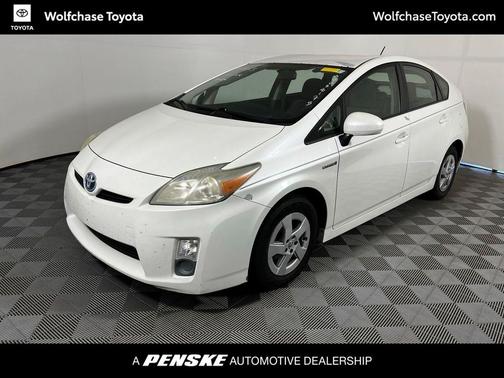 Blizzard Pearl 2010 Toyota Prius III